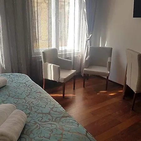 Star Hotel