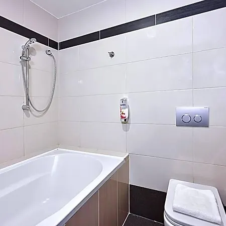 Hotel Star 4*