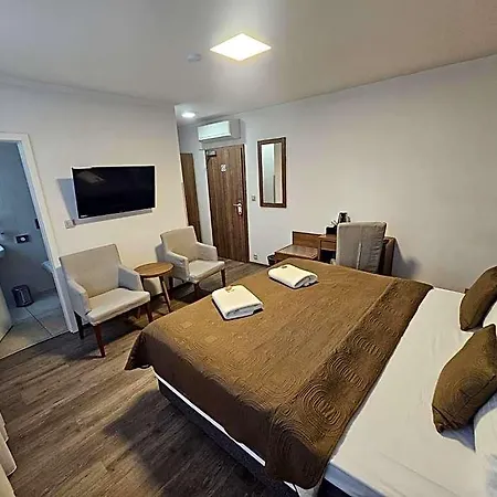 Hotel Star 4*