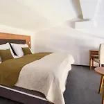 Hotel Star